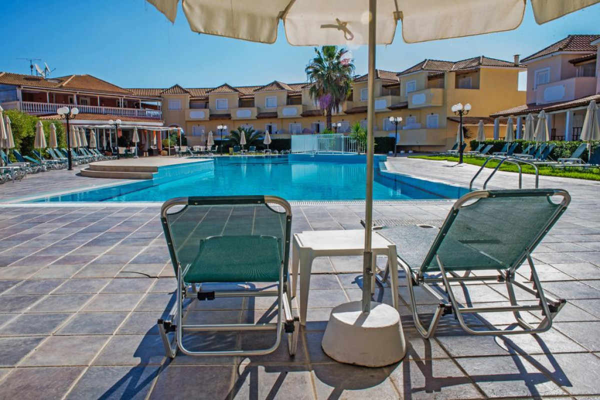 ZEFYROS ECO RESORT