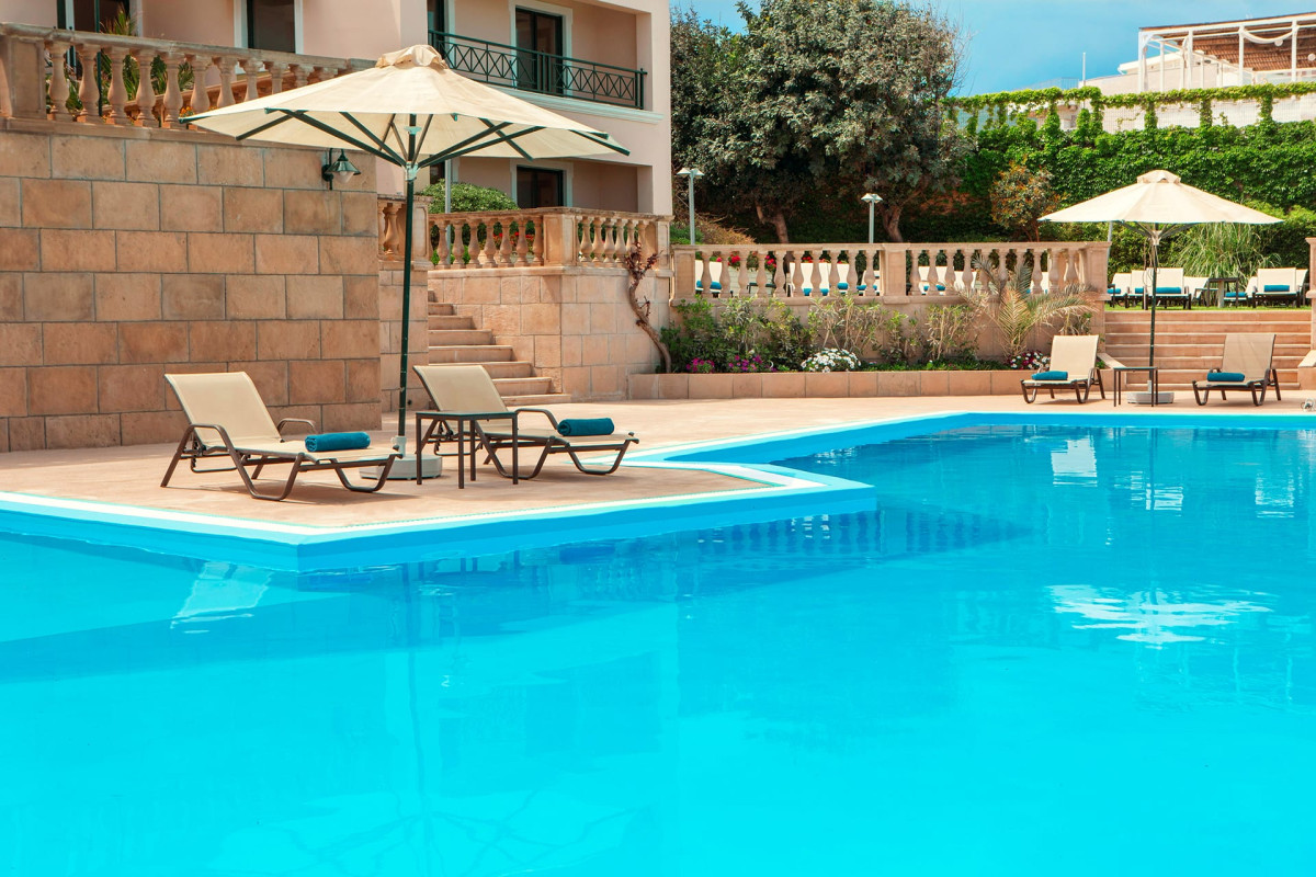 Zeus Essence Ramada by Wyndham Athens
