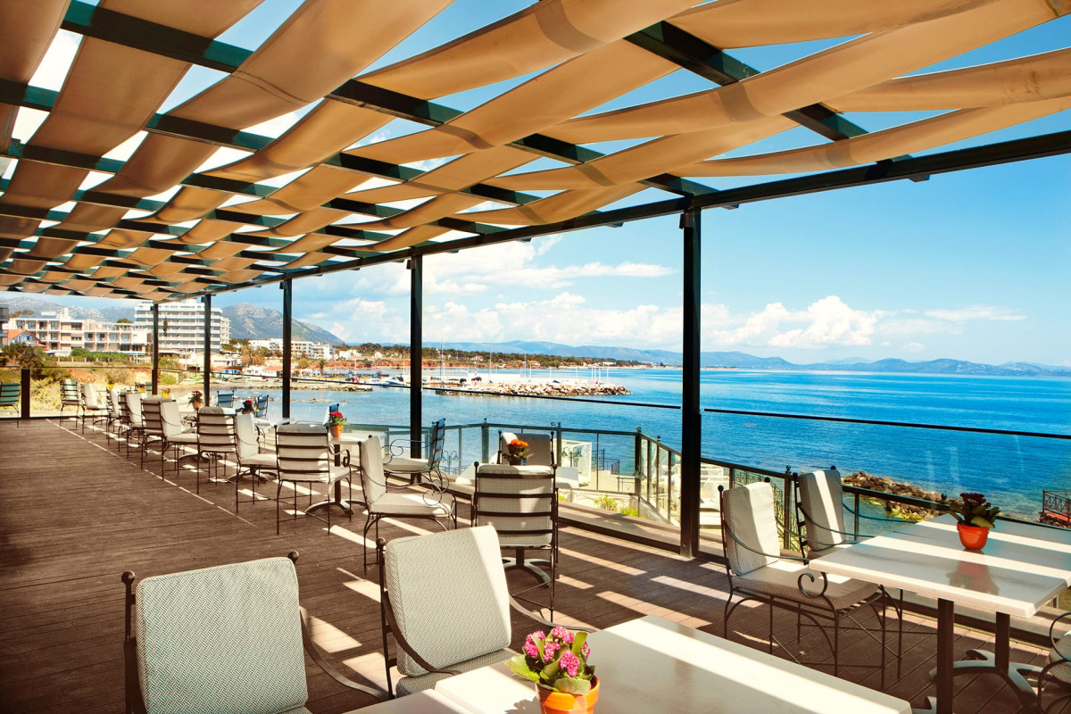 Zeus Essence Ramada by Wyndham Athens