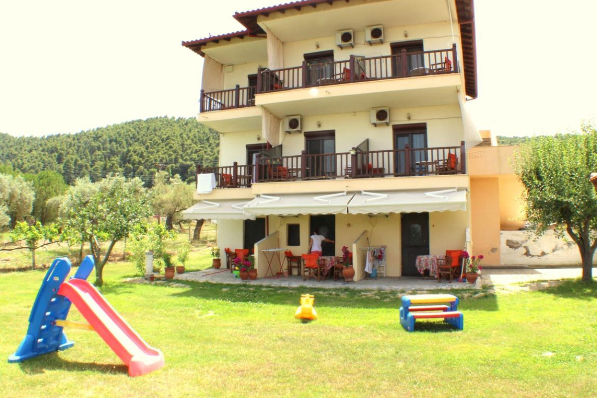Zisios Studios