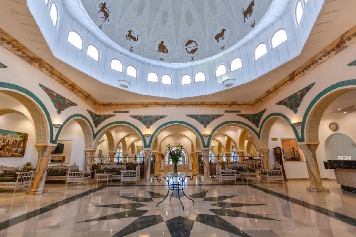 Zodiac Hotel