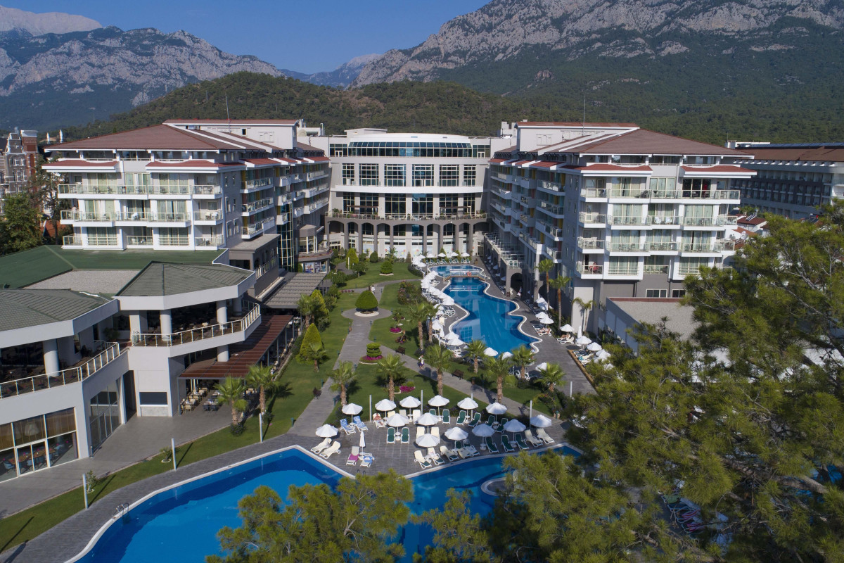Akra Kemer