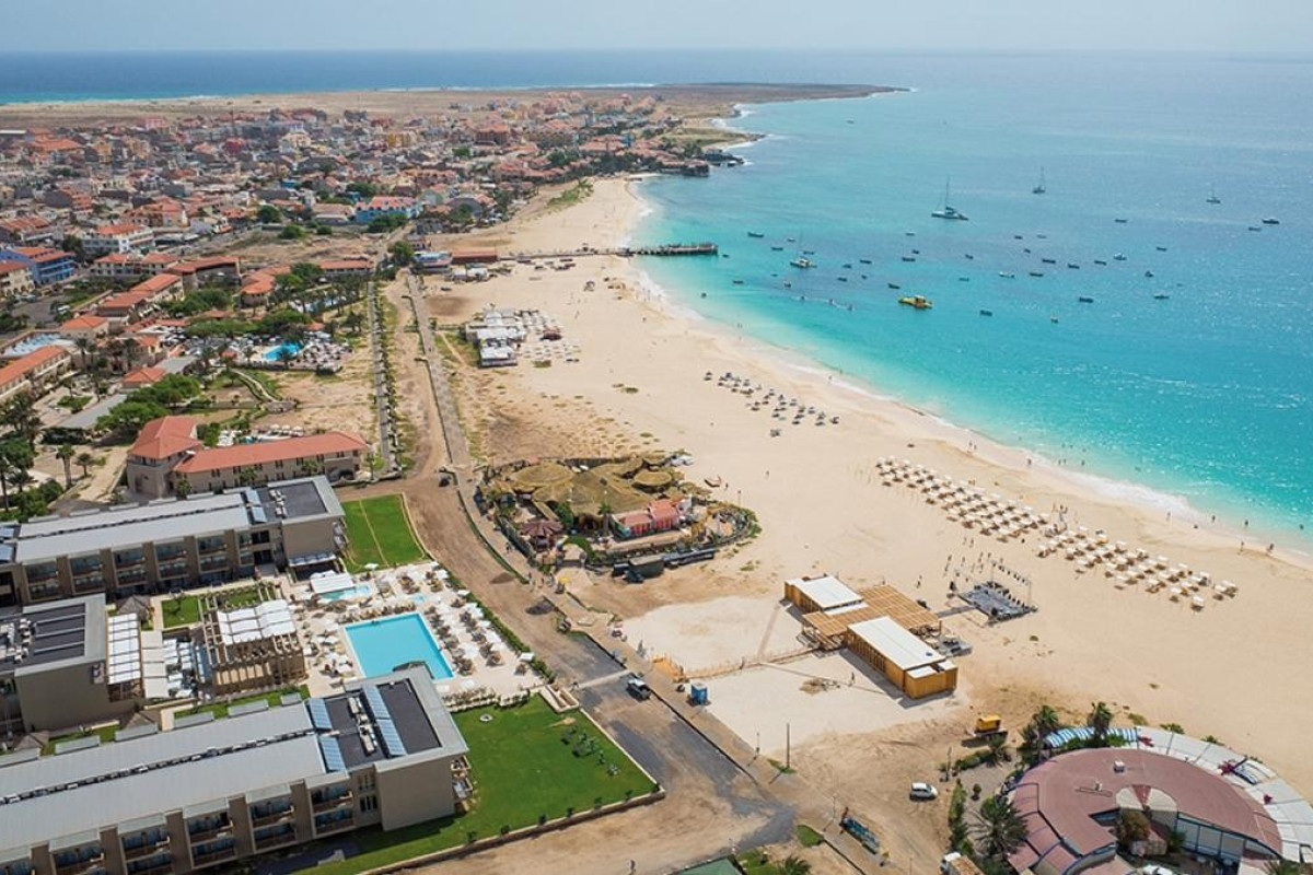Oasis Salinas Sea