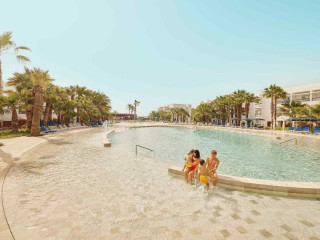 Grand Palladium Palace Ibiza Resort & Spa