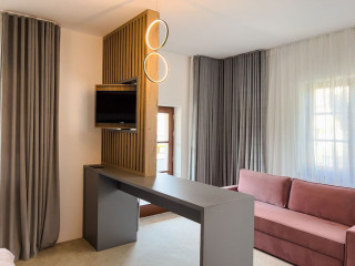 Wanderer Hotel  Restaurant 4*