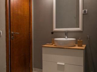 APARTMENT FRANKIE#039;S PLACE - TWO-BEDROOM APARTMENT WITH TERRA