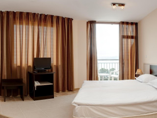 Vemara Club