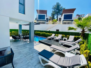LUXURY VILLA ADA MARIN