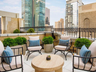 JW Marriott Essex House New York