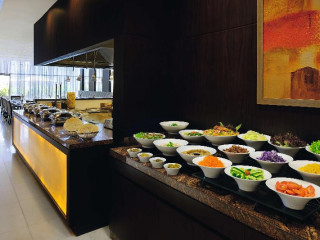 Movenpick Hotel Apartments Al Mamzar Dubai