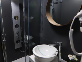 HOTEL ELEXUS BOUTIQUE.