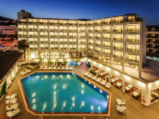 LALILA BLUE SUITES