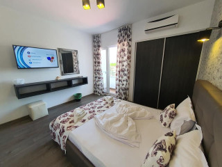 ANACRIS GUESTHOUSE.