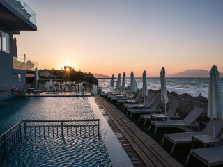 Golden Coast Family Resort