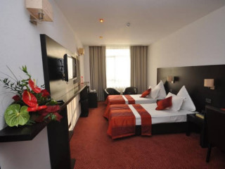 Hotel EMD