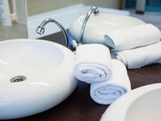 LIVING IN APARTHOTEL