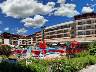 CRYSTAL FAMILY RESORT &SPA