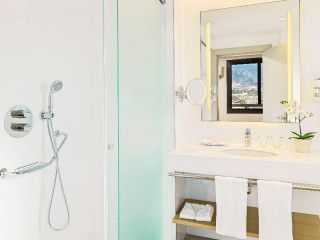 Spring Hotel Bitacora