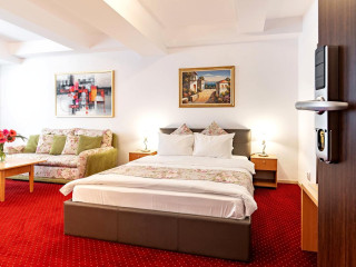 Bucur Accommodation