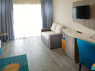HOTEL RIVIERA.