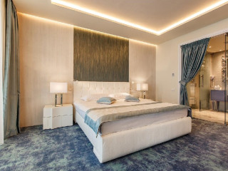 Beach Rotana – All Suites