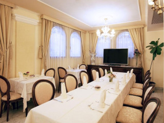 GRAND HOTEL PRESIDENT