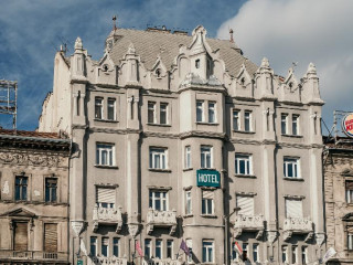 Baross City