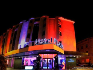 Plaza V Executive Hotel