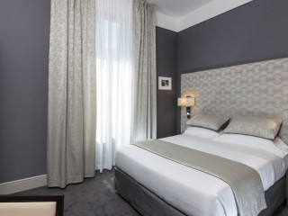 Monti Palace Hotel