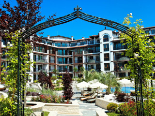 Boutique Rose Gardens Apartments (Pomorie) 3*