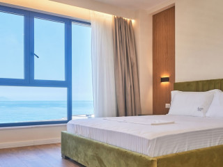 AZAR LUXURY SUITES