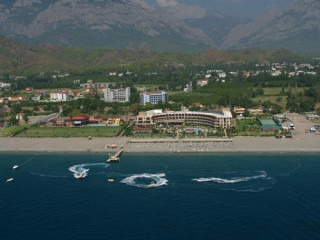 ARMAS LABADA HOTEL 