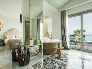 Blue Carpet Luxury Suites