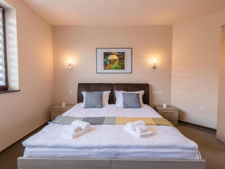 PENSIUNEA SELECT CENTRAL