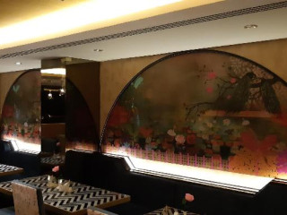 Lotus Grand