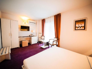 . Afrodita Resort Spa (CM)