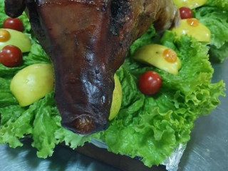 HUNTER PRINCE CASTLE AND DRACULA