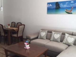 CORVIN ROSE APARTMENT HOTEL