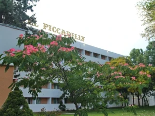 HOTEL PICCADILLY