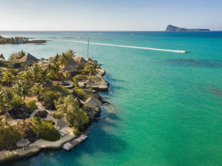 Paradise Cove Boutique