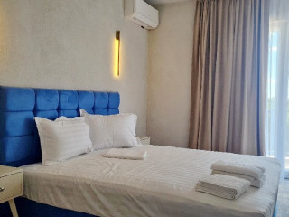 Mojo Resort