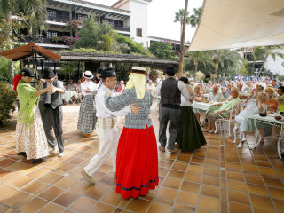 Hotel Parque Tropical