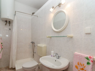 ROOMS MOZARA
