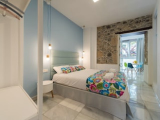 CATHEDRAL SUITES
