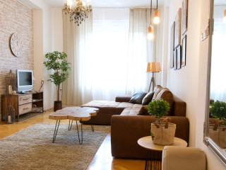 STANDARD APARTMENT BY HI5 MADACH IMRE 1
