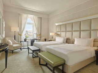 Parisi Udvar Hotel Budapest