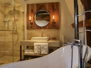 PEST-BUDA DESIGN HOTEL BY ZSIDAI HOTELS