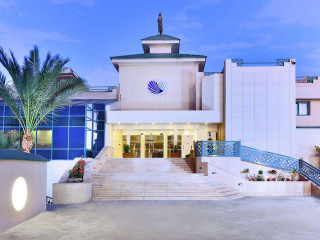 Moreno Horizon Spa amp; Resort