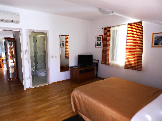 APARTMENTS PERVANOVO