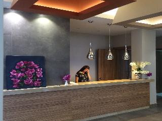 BEGONVILLE BEACH HOTEL